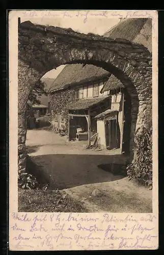 AK Rascha, Altes Hoftor