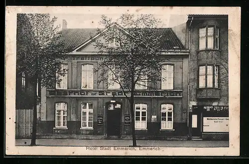 AK Emmerich, Hotel Stadt Emmerich, Strassenansicht