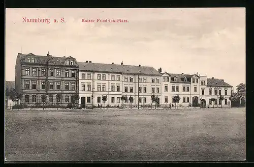 AK Naumburg a. S., Häuser am Kaiser Friedrich-PLatz