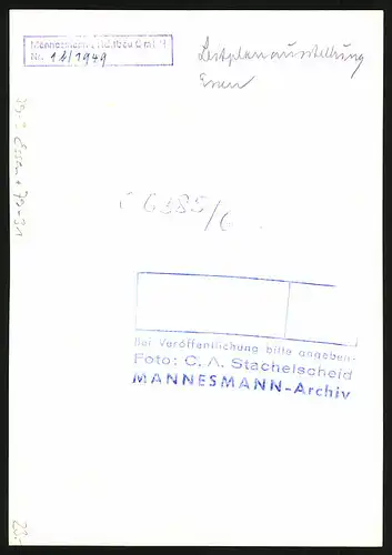 Fotografie C.A. Stachelscheid, Ansicht Essen, Leitplan-Ausstellung, Flächennutzungs - und Wirtschaftsplan 1956