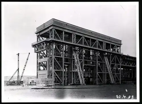 Fotografie unbekannter Fotograf, Ansicht Niederfinow, Schiffshebewerk von der Seite gesehen
