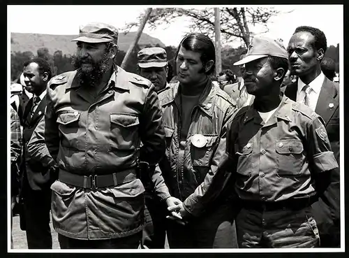 Fotografie Wolfram Seeger, Köln, Ansicht Addis Abeba, Fidel Castro und der Äthiopische Präsident Mengistu Haile Mariam