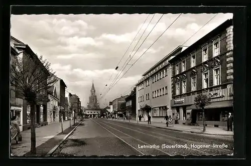 AK Letmathe /Sauerl., Hagener Strasse mit Kirche