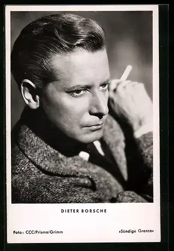 AK Schauspieler Dieter Borsche im Portrait mit Zigarette