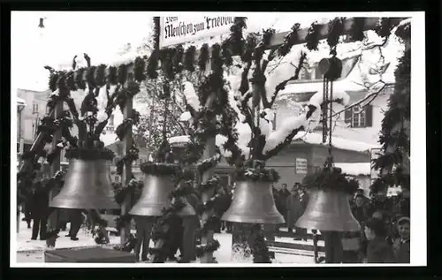 AK St. Johann, Die Glockenweihe 1948