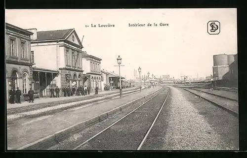 AK La Louvière, Intérieur de la Gare, Bahnhof