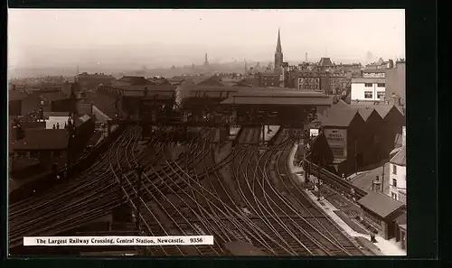 AK Newcastle, The Largest Railway Crossing, Central Station, Bahnhof