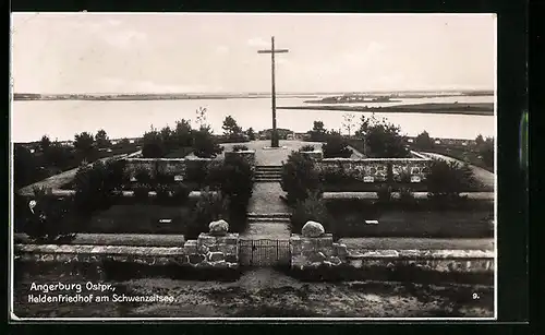 AK Angerburg, Heldenfriedhof am Schwenzeitsee