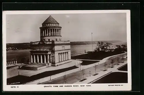 AK New York, NY, Grant`s Tomb and Hudson River