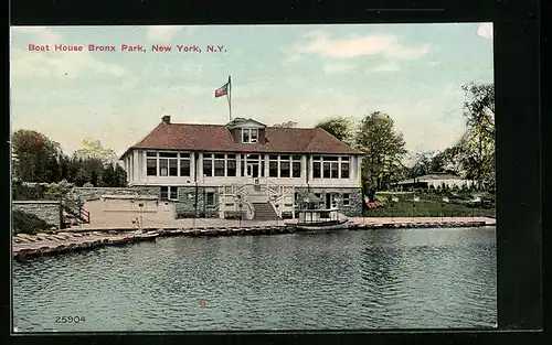 AK New York, NY, Boat House Bronx Park