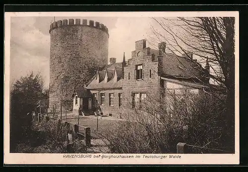 AK Ravensburg bei Borgholzhausen, Ortspartie mit Turm
