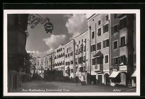 AK Rattenberg /Tirol, Häuser an einer Strasse