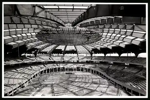 Fotografie Innenansicht Mehrzweckhalle im Bau