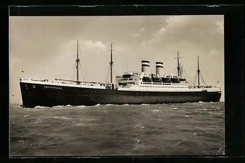 AK Passagierschiff D. Deutschland der Hamburg-Amerika-Linie in Fahrt