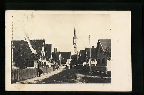 AK Hiltenfingen, Blick auf die Hauptstrasse