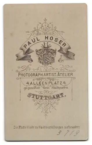 Fotografie Paul Hoser, Stuttgart, Alleenplatz 4, Junges Paar in eleganter Kleidung