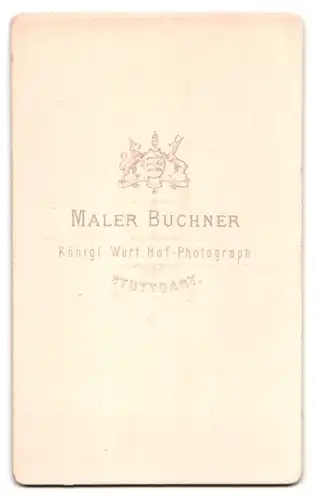 Fotografie Maler Buchner, Stuttgart, Junge Dame mit Flechtfrisur und Amulett