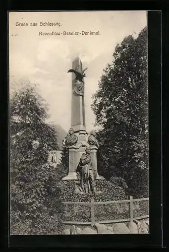 AK Schleswig, Reventlow-Beseler-Denkmal im Sonnenschein
