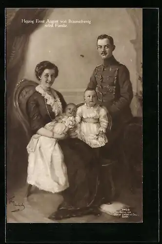 AK Herzog Ernst August von Braunschweig mit seiner Familie
