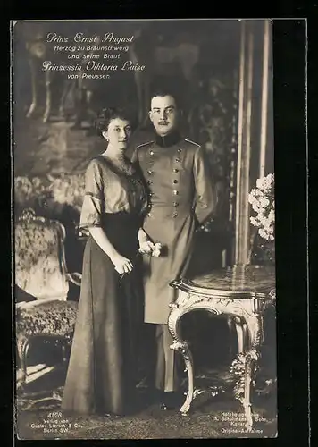 AK Prinz Ernst August Herzog von Braunschweig und seine Braut Prinzessin Viktoria Luise von Preussen