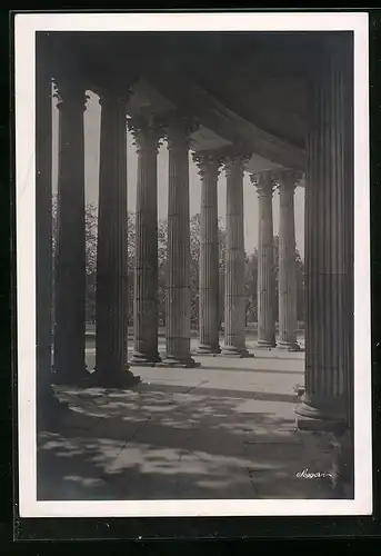 AK Potsdam, Sanssouci, Säulengang