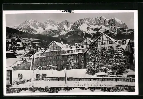 AK Kitzbühel, Grand Hotel im Schnee