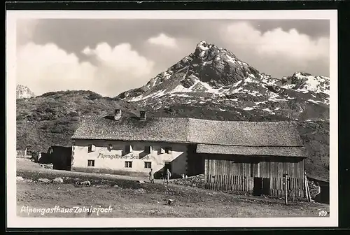 AK Galtür, Gasthaus Zeinisjoch mit Bergspitze