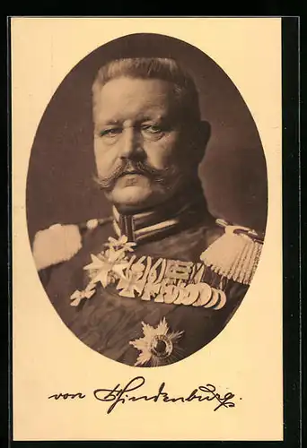 AK Paul von Hindenburg in Uniform mit Orden