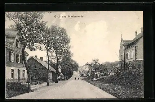 AK Marienheide, Strassenpartie im Ort