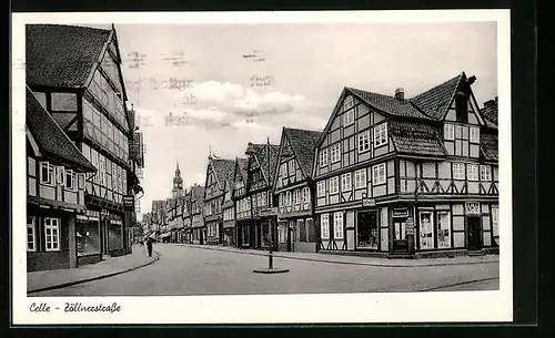 AK Celle, Zöllnerstrasse mit Geschäften