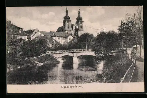 AK Donaueschingen, Teilansicht mit Kirche