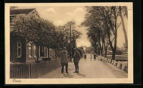 AK Treia, Ortspartie mit Bewohnern