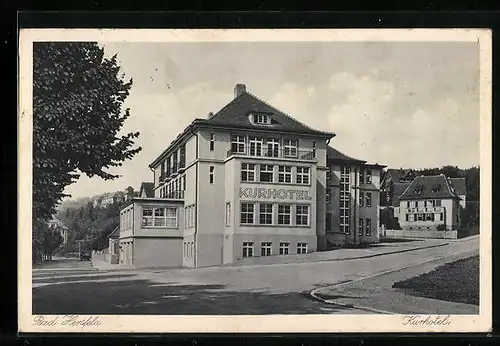 AK Bad Hersfeld, auf der Strasse vor dem Kurhotel