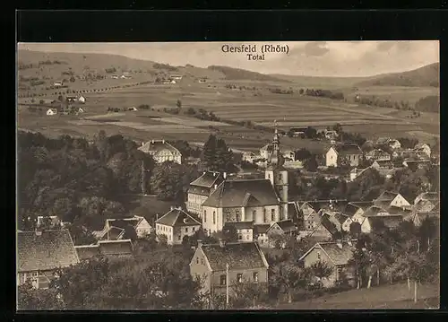 AK Gersfeld Rhön, Totale der Stadt mit der Kirche im Zentrum
