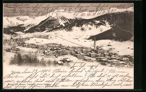 AK Davos, Generalansicht der Stadt mit Blick gegen die Berge