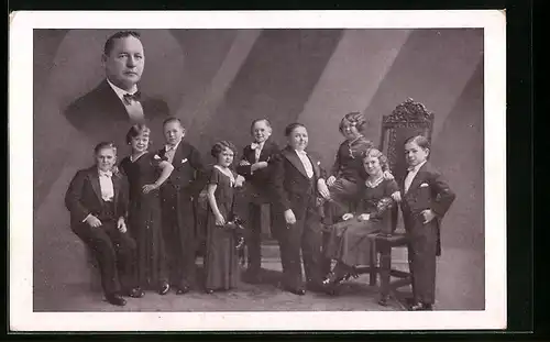 AK Magdeburg, Werftstrasse, die Liliputaner-Künstler-Truppe Willy Heep in Abendgarderobe