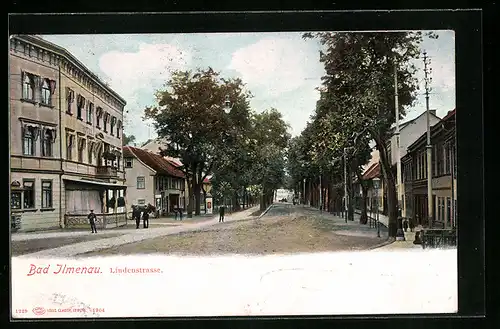 AK Bad Ilmenau, Passanten in der Lindenstrasse