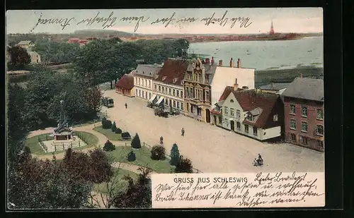 AK Schleswig, Parkanlagen mit Ehrenmal und Stadtpanorama