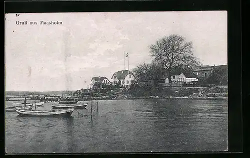 AK Maasholm, Bootsanleger, Blick zum Haus am Ufer