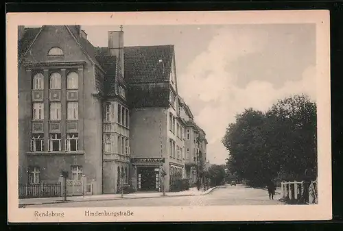 AK Rendsburg, Hindenburgstrasse mit Restaurant Kasiercafe