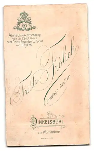 Fotografie Fr. Frölich, Dinkelsbühl, Am Wörnitzthor, Dame im Korsettkleid