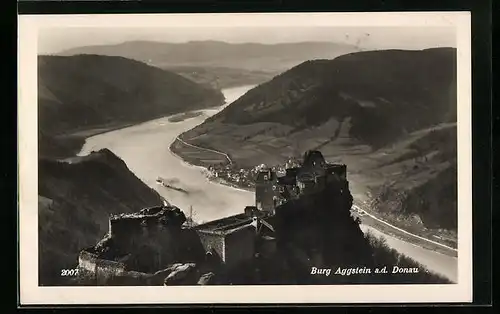 AK Schönbühel-Aggsbach /Donau, Burg Aggstein aus der Vogelschau