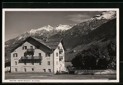 AK Neustift /Stubai, Gasthof Hofer, mit Schankgarten