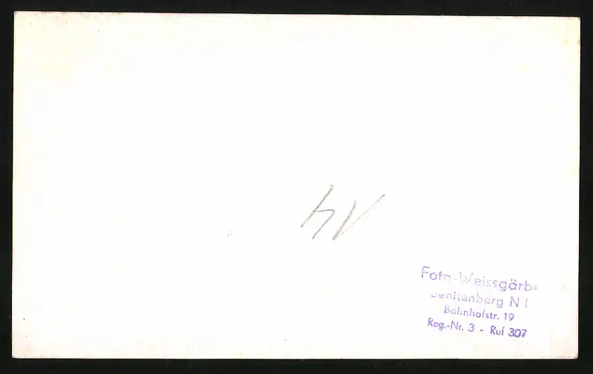 18 Fotografien Weissgärber, Senftenberg, DDR-Motorradrennen Lausitzring, Speedway / Sandbahnrennen mit Seitenwagen 21