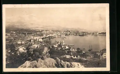 AK Split, Pogled na grad s. Marjana