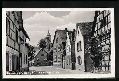 AK Sandbach i. Odenwald, Neustädter Strasse mit Geschäft