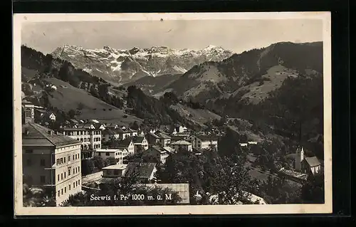 AK Seewis, Totalansicht der Gemeinde mit Alpenpanorama