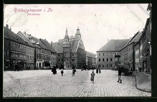 AK Hildburghausen i. Th., Blick auf Marktplatz