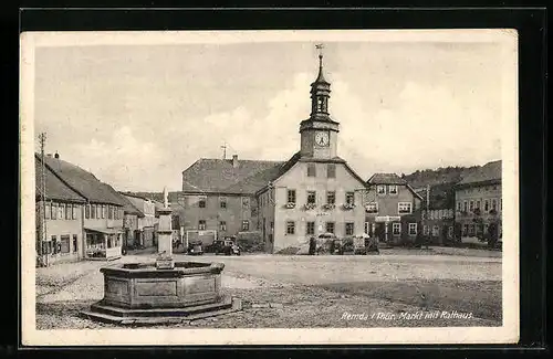 AK Remda / Th., Blick auf den Markt mit Rathaus und Brunnen