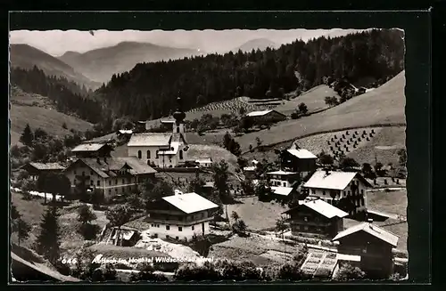 AK Auffach im Hochtal Wildschönau, Teilansicht mit Kirche